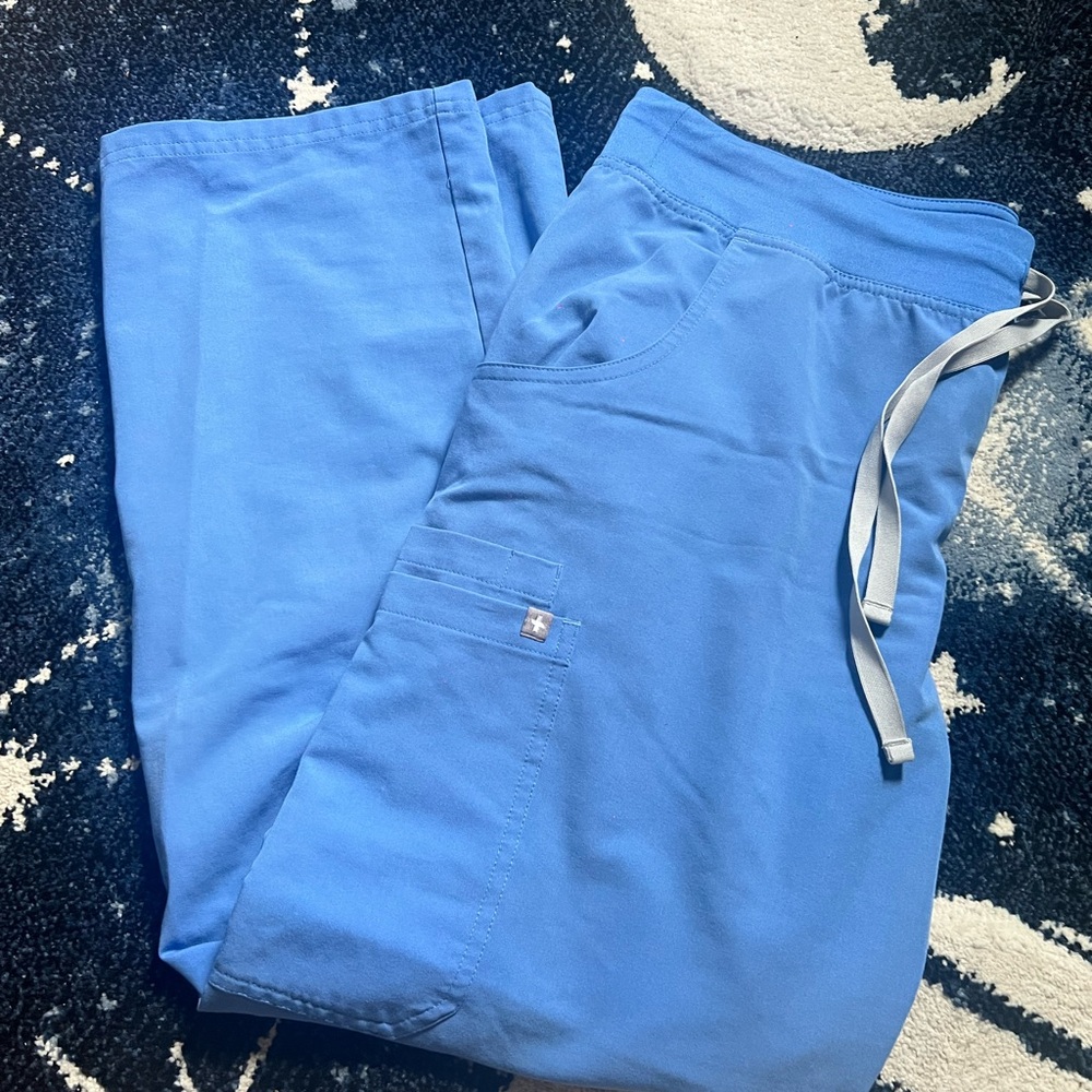 Figs scrubs